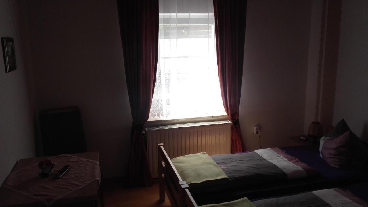 Restaurant Pension Lubusch Gahro Екстериор снимка
